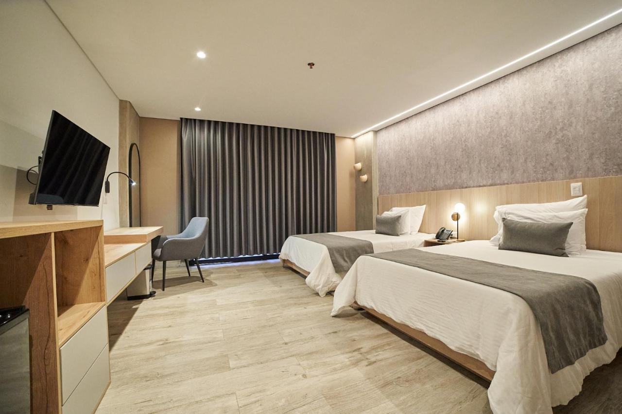 Eutopiq Hotel Medellín Zewnętrze zdjęcie